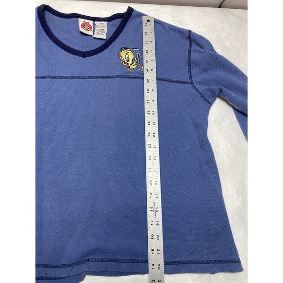 Looney Tunes Women’s Tweety Vintage size L shirt long sleeve - Picture 6 of 6